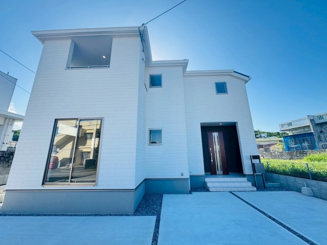 ■■うるま市与那城屋慶名－1号棟（全3棟）の外観|きれいな外観です