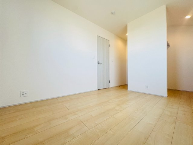 ■■うるま市与那城屋慶名－1号棟（全3棟）の洋室|洋室です