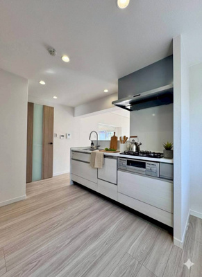 【キッチン】 | ダイアパレス平尾Ⅱ | ※家具はイメージです。