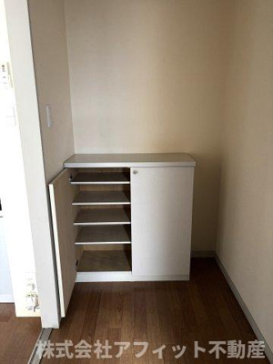 【玄関】 | ファミール伊吹 | シューズボックス