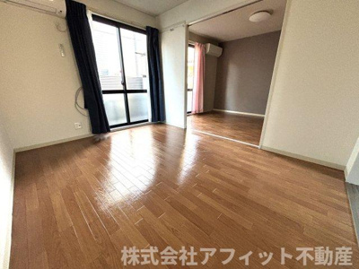 【居間・リビング】 | ファミール伊吹