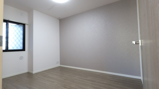 アルファステイツ天神町の洋室|南側洋室