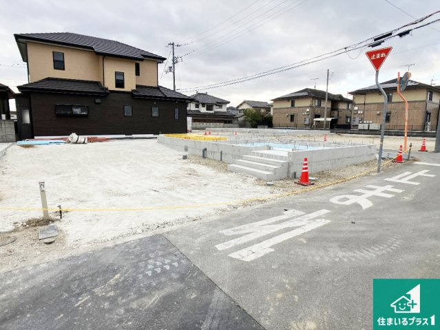 姫路市香寺町広瀬　第2期　新築一戸建ての前面道路含む現地写真|周辺は落ち着いた街並みの住宅地！子育てがしやすい住環境です！まだ未完成ですが、現地でしかわからない事もございます。是非一度ご覧ください。