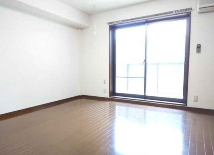 アーバン大成の居間・リビング|※別部屋参考写真