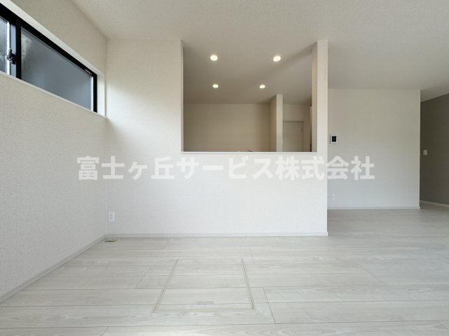 【キッチン】 | 静岡市駿河区下川原6丁目 13期 新築一戸建て 1号棟 | キッチン正面です