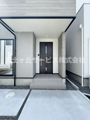 【エントランス】 | 静岡市駿河区下川原6丁目 13期 新築一戸建て 3号棟 | エントランスです