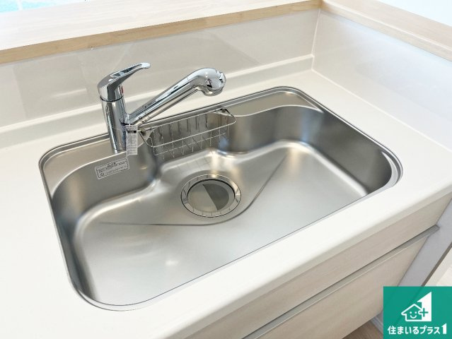 姫路市広畑区西蒲田　第17期　新築一戸建ての設備|広々としたシンクで食器洗いも楽々！