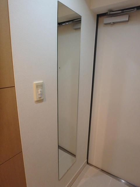 ＨＦ早稲田レジデンスの玄関