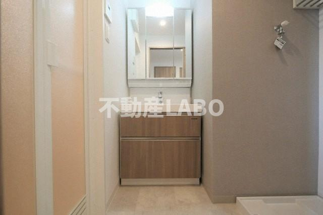 プレサンスNEO九条ディアシスの洗面所