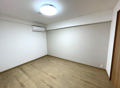 【寝室】 | ファミール浜園