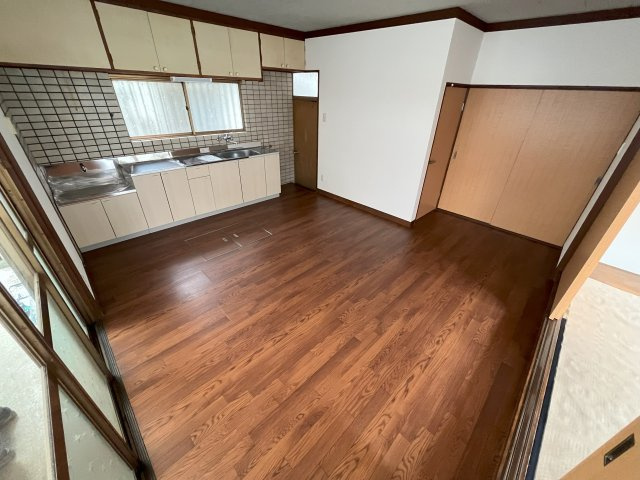 当新田 借家の居間・リビング