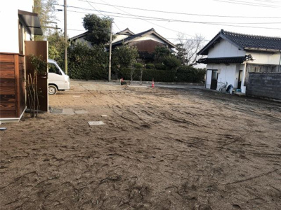 【駐車場】 | 里方戸建借家 | 4台可