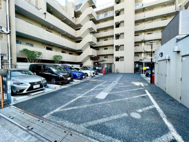 【駐車場】 | コスモ小竹向原メユール | 自走式の駐車場がありますので、車必須のかたには、安心です。
