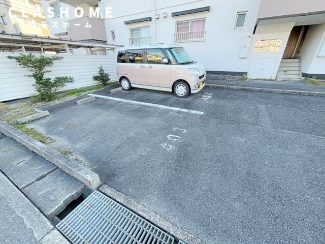 サンメゾン一ッ木 　　刈谷市の賃貸ならクラスホーム刈谷店の駐車場