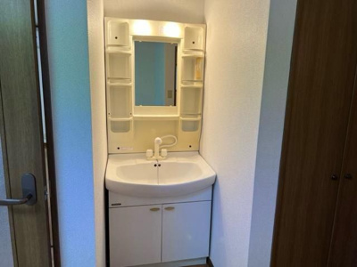 【洗面所】 | メゾンドレンメA