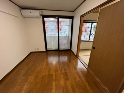 【洋室】 | メゾンドレンメA