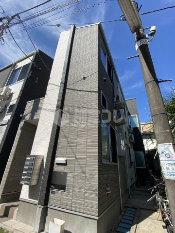 抜弁天フラット