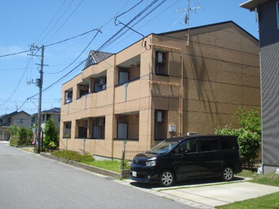 【外観】 | イーストヒルズ | 外観写真（昼）