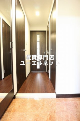 【玄関】 | プレジオ江坂SOUTH | 住まいの顔ともなる玄関