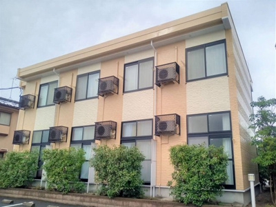 【外観】 | レオパレスシャトー粟山 | 建物外観を気になさる方へ、見た目の良い物件です