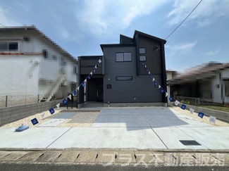 【外観】 | 現地写真。同じ物件を見るなら、プラス不動産販売にお任せ下さい。