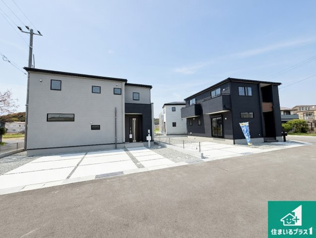 洲本市上物部　第3期　新築一戸建ての外観|安心の10年保証！外観を美しく保ち、雨水で汚れを落とします！気になることがありましたら、お気軽にお問い合わせください！