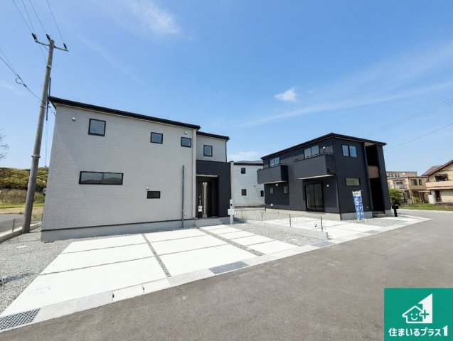 洲本市上物部　第3期　新築一戸建ての外観|安心の10年保証！外観を美しく保ち、雨水で汚れを落とします！気になることがありましたら、お気軽にお問い合わせください！