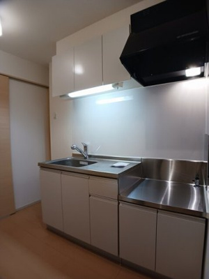 【キッチン】 | ラ・フィエスタⅡ | お料理しやすいキッチンです