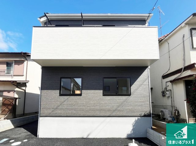 加古川市平岡町新在家　第7期　新築一戸建ての外観|安心の10年保証！外観を美しく保ち、雨水で汚れを落とします！気になることがありましたら、お気軽にお問い合わせください！