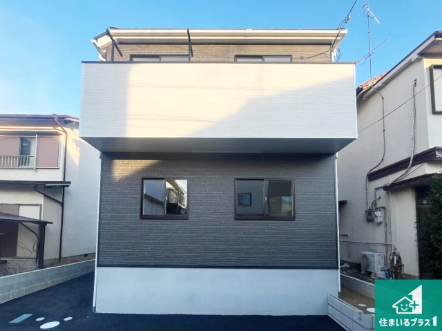 加古川市平岡町新在家　第7期　新築一戸建ての外観|安心の10年保証！外観を美しく保ち、雨水で汚れを落とします！気になることがありましたら、お気軽にお問い合わせください！