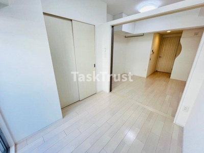 【居間・リビング】 | セレニテ梅田EST