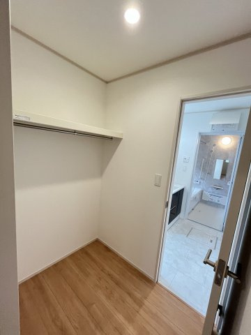 【収納】 | 福岡市西区今宿東3丁目　B号棟（全3棟）【仲介手数料無料・0円】 | 施工例。施工例は完成時と異なる場合があります。