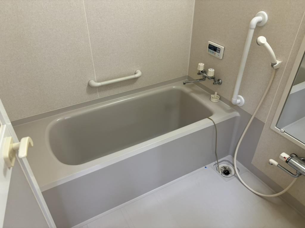 常呂郡訓子府町東町２２２番地１、２２３番１　平家建中古売家の浴室|１坪タイプユニットバス