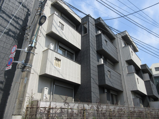 ララ桜台南
