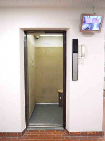 【その他共用部分】 | 巣鴨第２ＳＹマンション | 勿論エレベーターが備え付けられています。