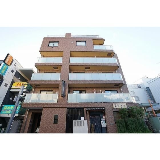 ドゥーシエル桜新町の外観