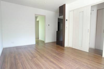 【居間・リビング】 | ヒルズ春日