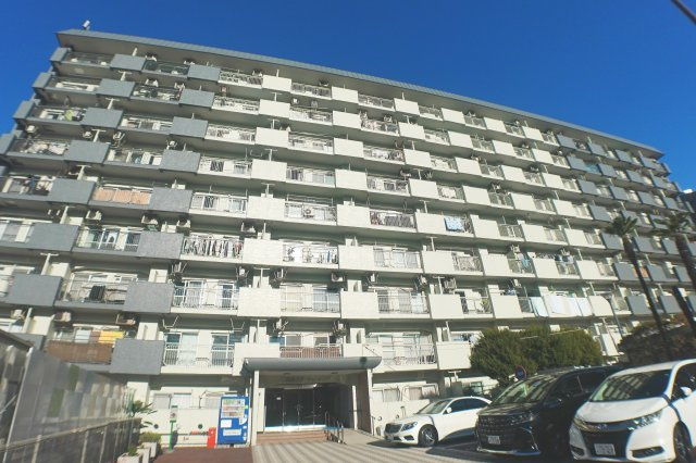 関屋ステーションハイツの外観