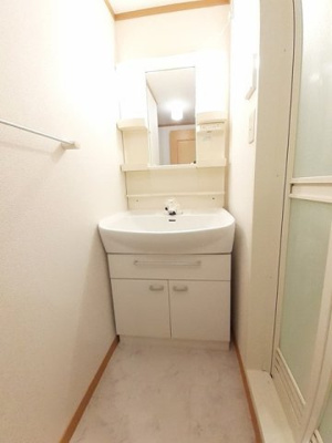 【洗面所】 | キャプリコートＢ