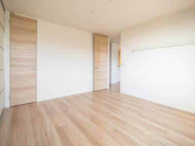 【寝室】 | LaZuliMOZU