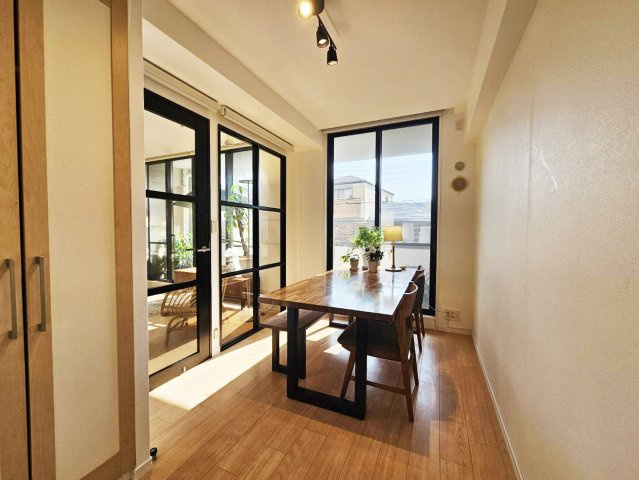 パークスクエア神戸山本通の洋室|洋室