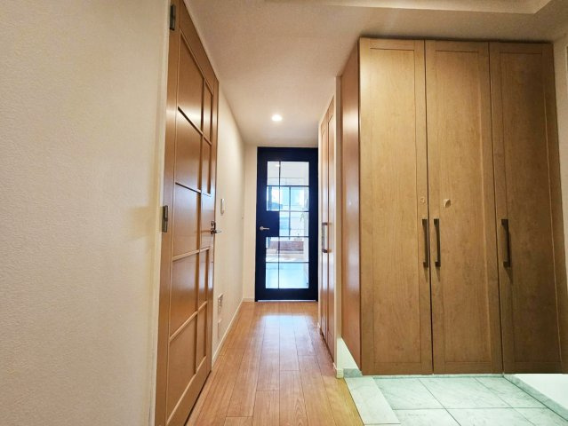 パークスクエア神戸山本通の玄関|玄関