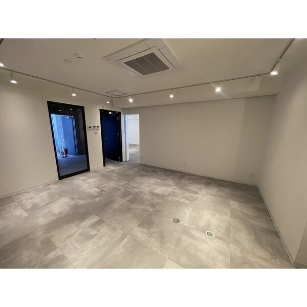 VENZAITEN BLDG.OSAKA