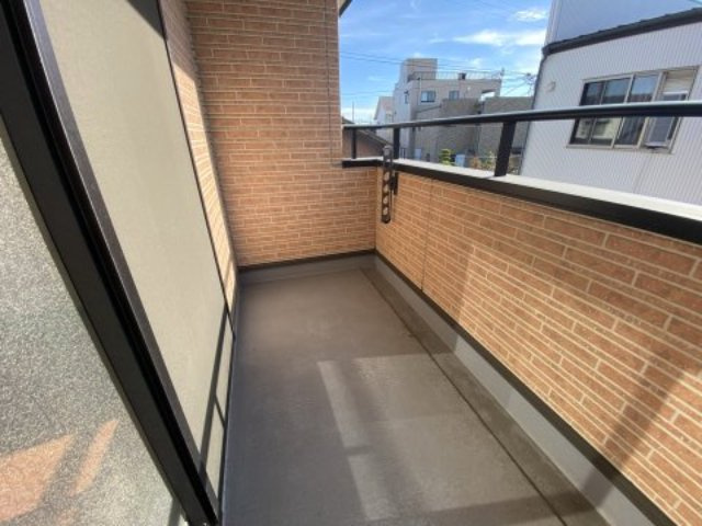 構3丁目貸家のバルコニー