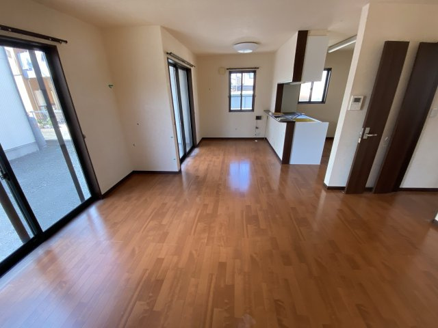 構3丁目貸家の居間・リビング