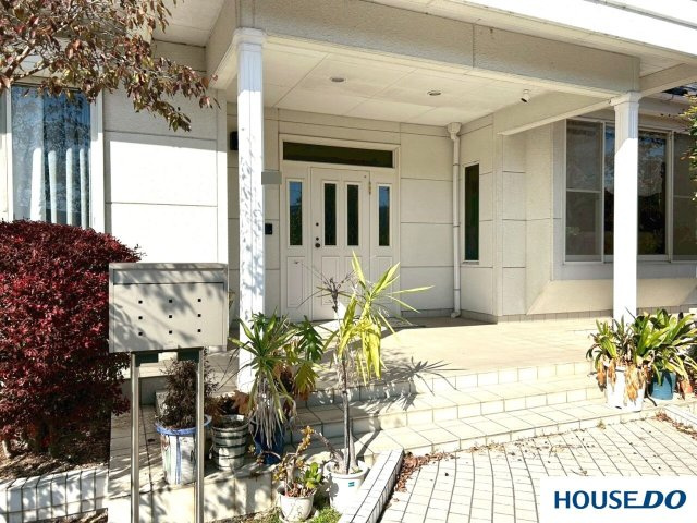 中古戸建　足利市粟谷町の玄関