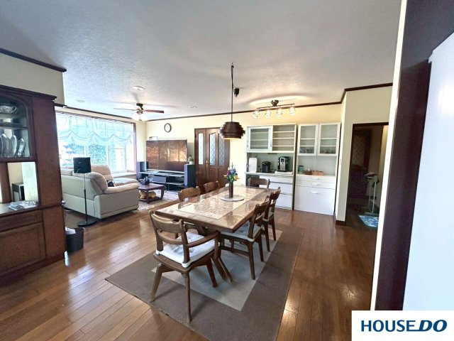 中古戸建　足利市粟谷町の居間・リビング