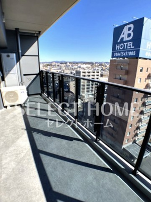 【バルコニー】 | ザ・パークハウス岡崎 | 落ち着いた時間を過ごせるバルコニーです