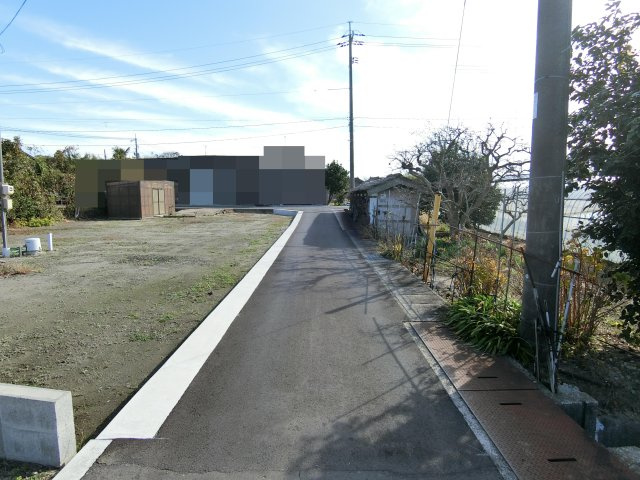 彦名町売地の前面道路含む現地写真