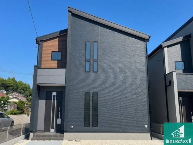 洲本市宇原　新築一戸建ての外観|安心の10年保証！外観を美しく保ち、雨水で汚れを落とします！気になることがありましたら、お気軽にお問い合わせください！